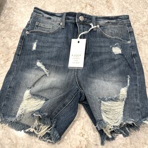 NWT Risen shorts -sz Medium